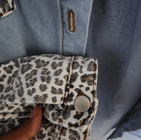 Denim button jacket - Picture 3 of 3